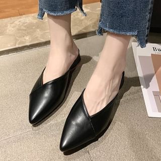 Pointed Mules Leather Faux Toe