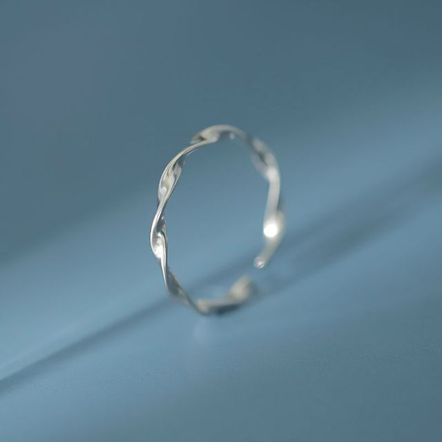 Sterling Silver Twisted Ring