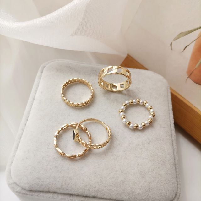/ (various Faux Set Ring 5: Pearl of Alloy designs)