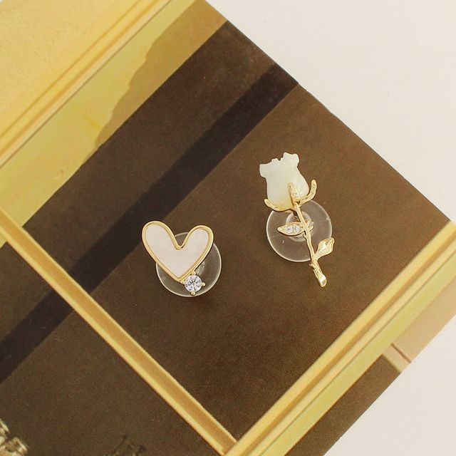 Alloy Asymmetrical Earring Shell Flower Heart