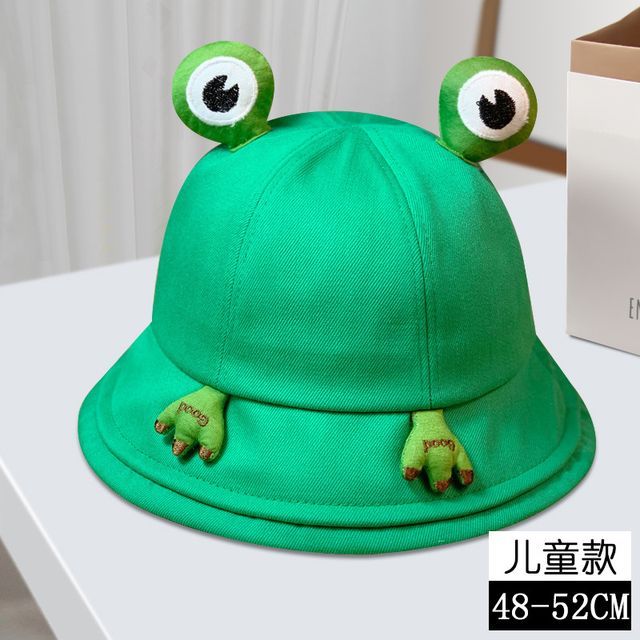 Frog Bucket Hat Detail
