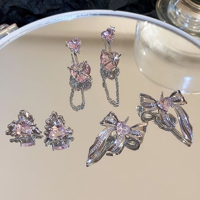 Earring designs) Heart Rhinestone (various Bow / Alloy