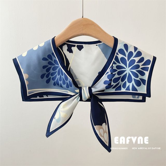 Decorative Print Collar