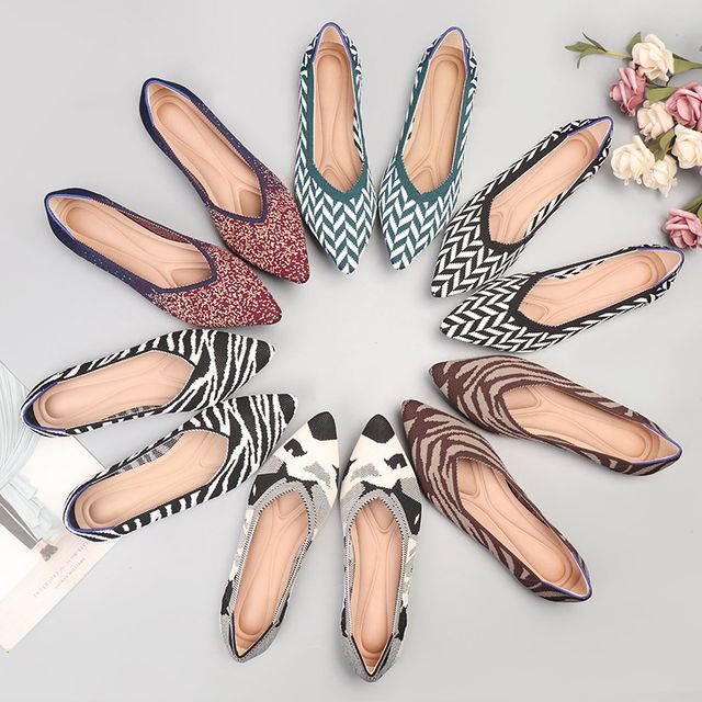 Pointy-Toe Knit Flats