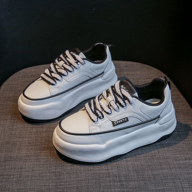 Sneakers Up Lace Platform