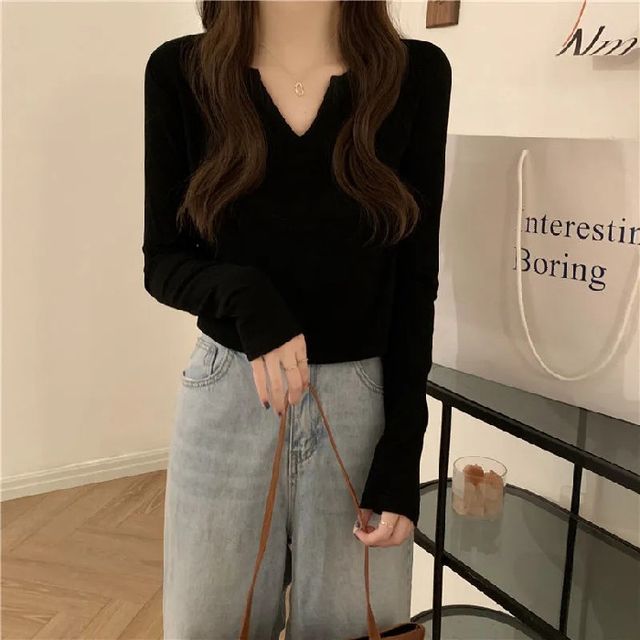 Plain Neck Long-Sleeve Notch T-Shirt