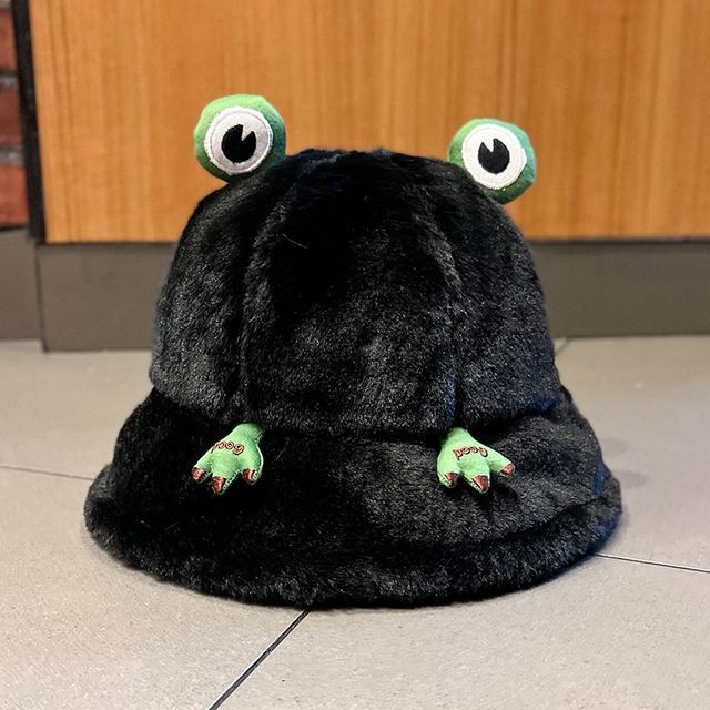 Bucket Hat Frog Chenille