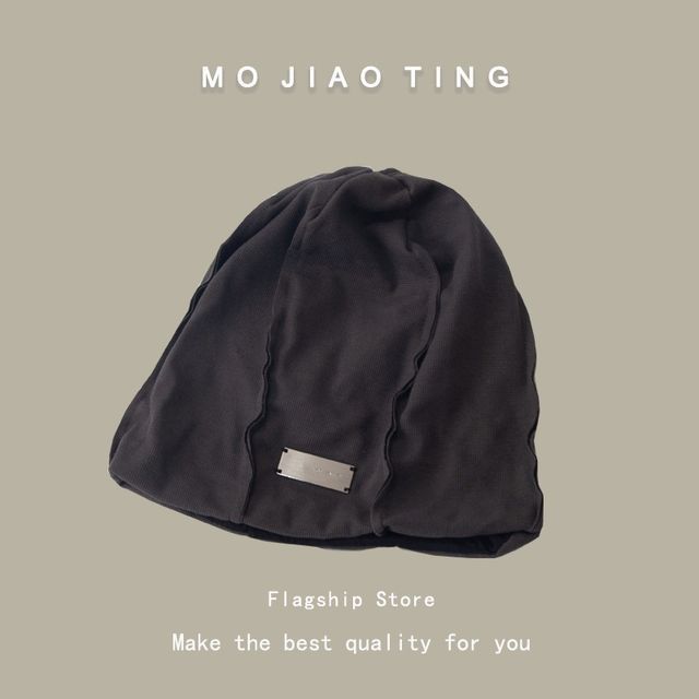 Beanie Buckled Metal