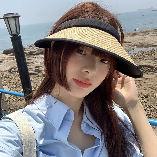 Contrast Straw Visor Sun Trim