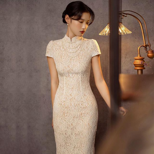 Buttoned Frog Sheath Short-Sleeve Plain Dress Midi