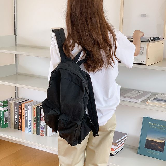 Zip Backpack Nylon