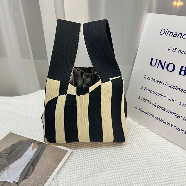 Knit Patterned Bag Tote