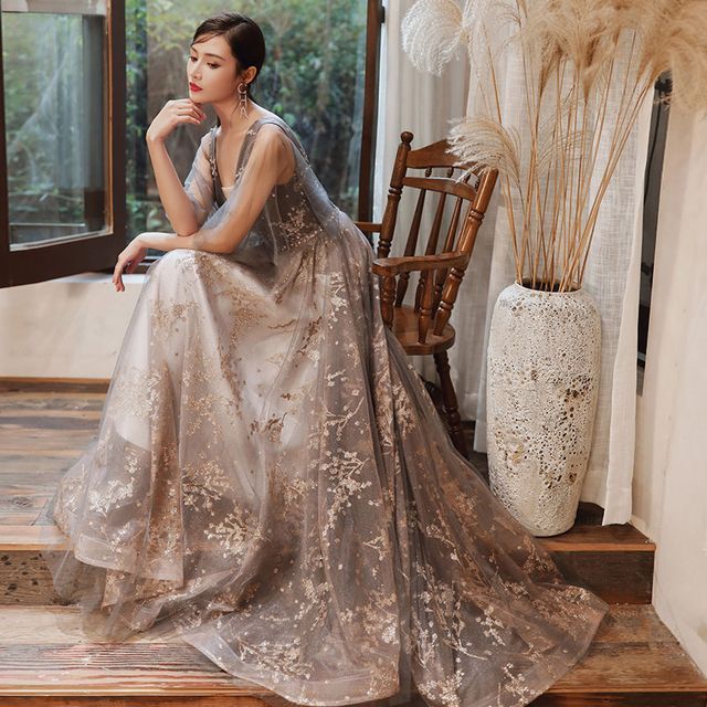 Sleeveless A-Line Gown Evening Mesh V-Neck