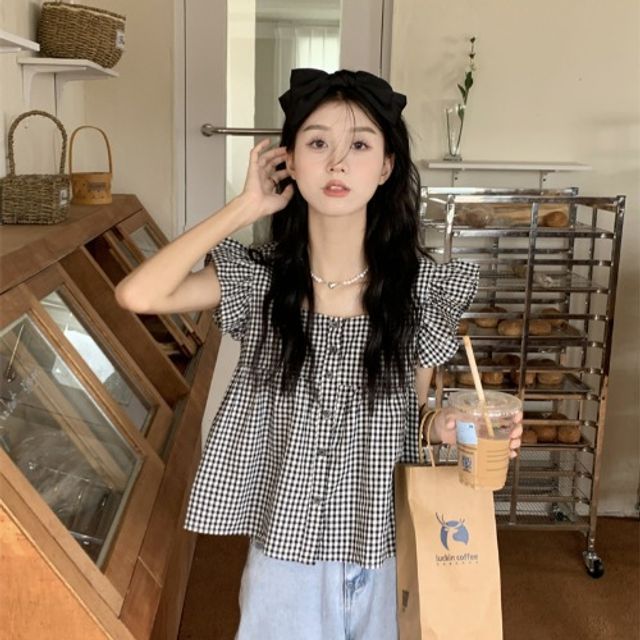 Blouse Sleeveless Gingham Ruffle