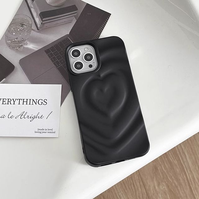 Matte Case Heart Phone