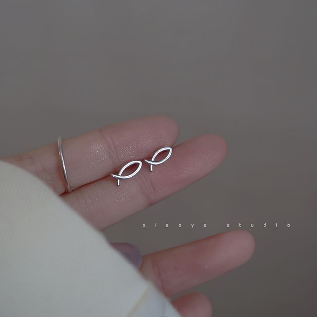 Fish Sterling Silver Earring