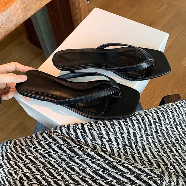 Low Plain Flops (Various Designs) Heel Flip