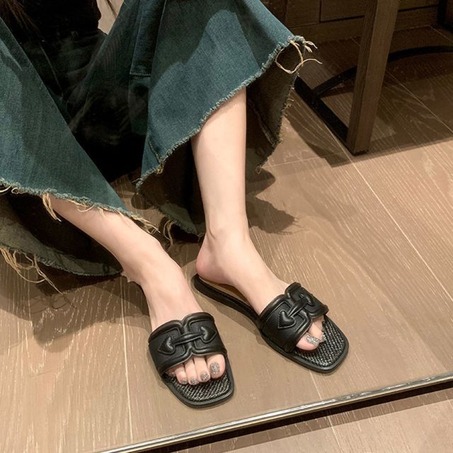 Slide Sandals Buckled