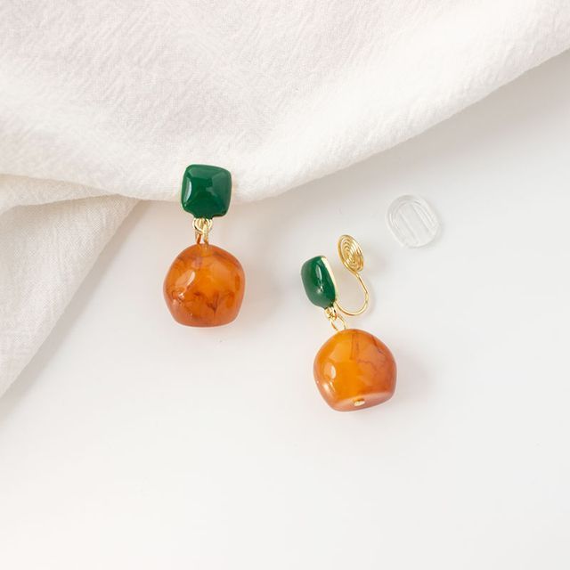 Earring Drop On Geometric Clip /