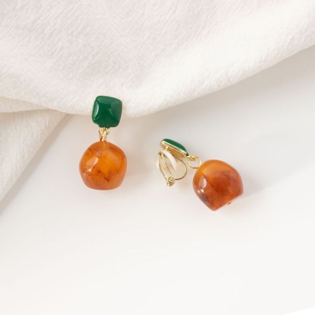 Earring Drop On Geometric Clip /