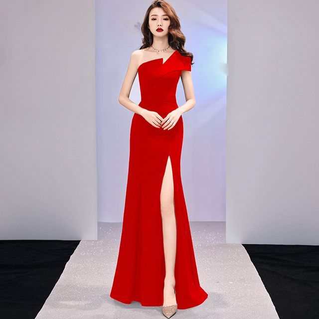 One-Shoulder Evening A-Line Gown Slit