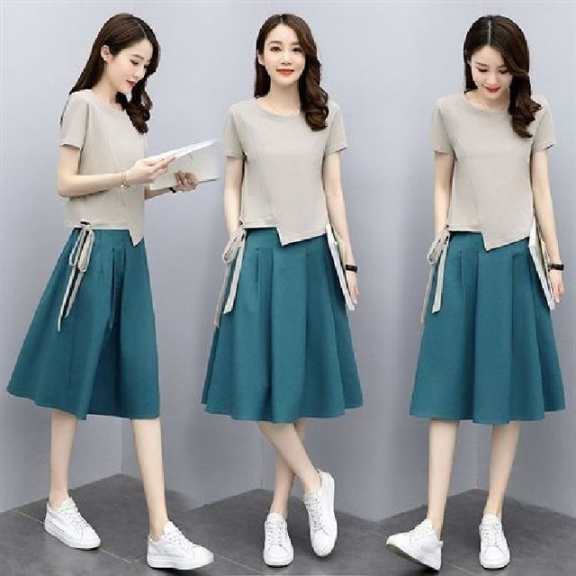 Skirt Short-Sleeve Round + Midi Neck Plain Set: T-Shirt Elastic Waist A-Line