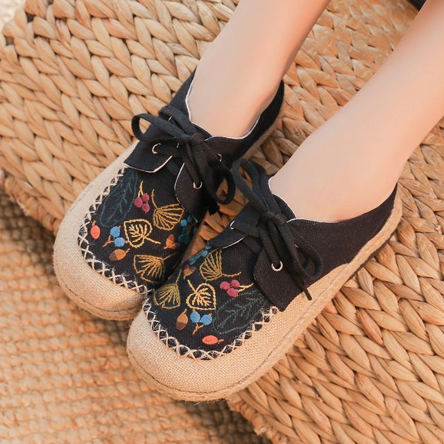 Leaf Embroidered Slip-Ons Lace-Up