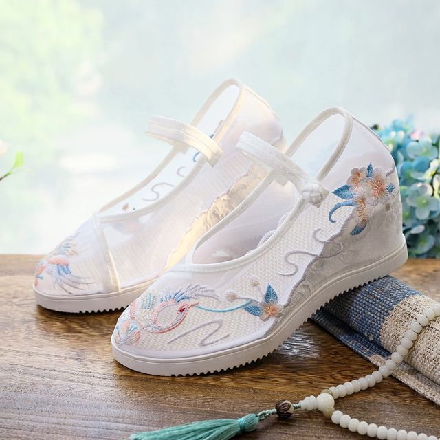 Embroidered Mary Pointed Jane Wedge Shoes