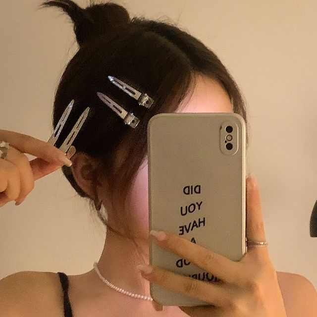 Metallic Hair Set Clip