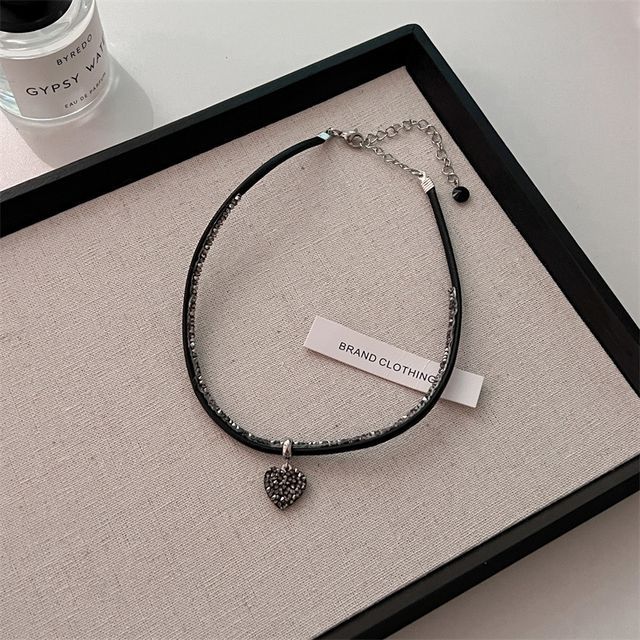 Heart Cord Necklace Faux Rhinestone Leather