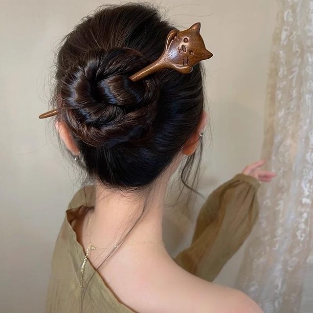 Wooden (Various Stick Designs) Hair Cat