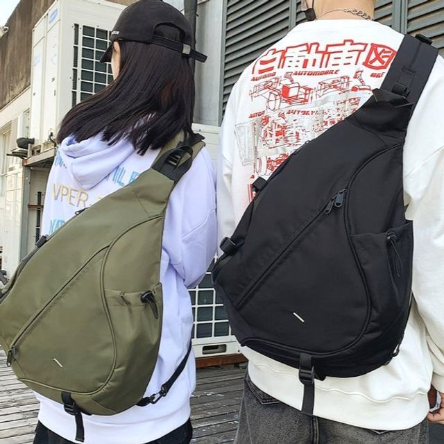 Multi-Pocket Bag Sling