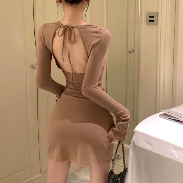 Long-Sleeve Mini Open Neck Sheath Crew Back Plain Dress