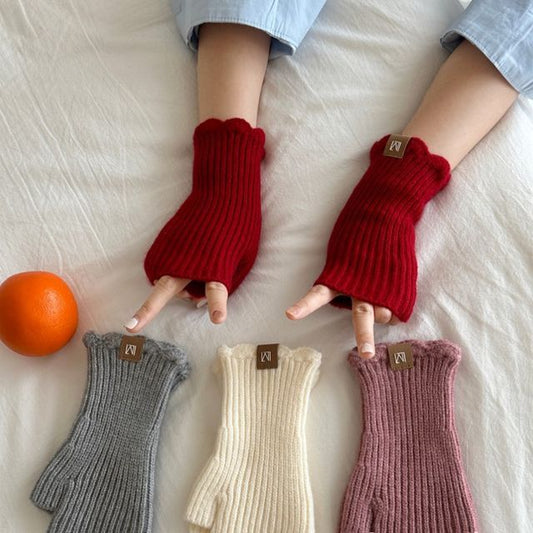 Gloves Fingerless Knit Applique Lettering