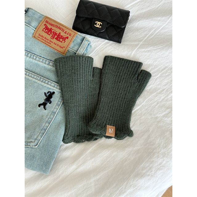 Gloves Fingerless Knit Applique Lettering