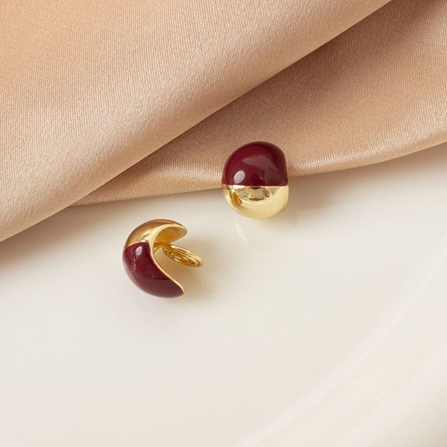 Ear Earring Bead Stud / Clip-On