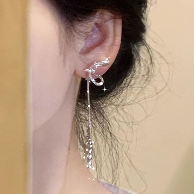 Sterling Bow Threader Silver Earring