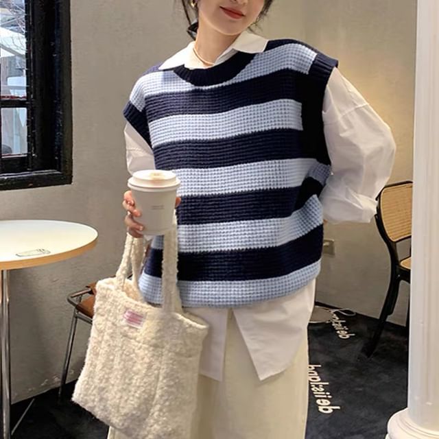 Knit Round Neck Sleeveless Striped Vest