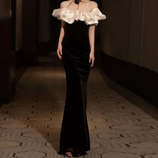 Set: Off-Shoulder Two Tone Ruffle Velvet Mermaid Evening Gown + Floral Choker