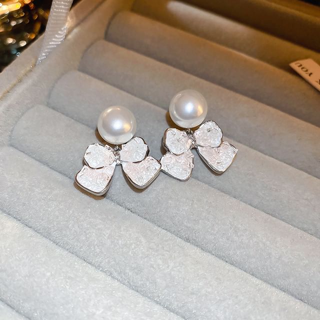 Designs) Earring Faux Bow / (Various Pearl Floral Alloy