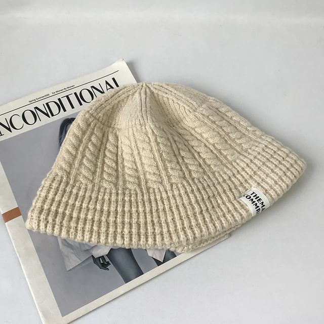 Bucket Hat Lettering Applique Knit