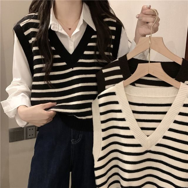 V-Neck Striped Knit Vest