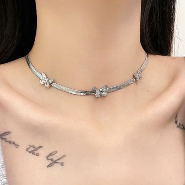 Butterfly Choker Alloy