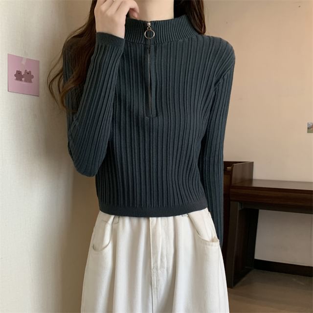 Long-Sleeve Plain Slim-Fit Knit Mock-Neck Half Zip Top