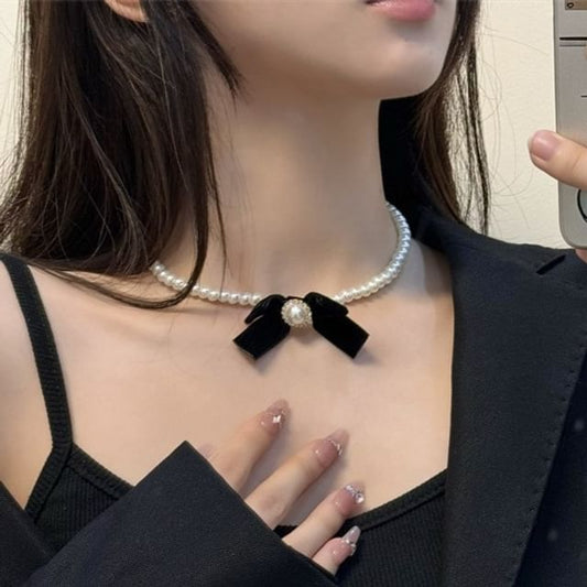 Faux Pearl Bow Velvet Necklace