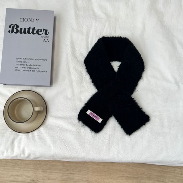 Criss Scarf Cross Light Knit