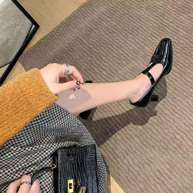 T-Strap Pumps Square Toe Cap