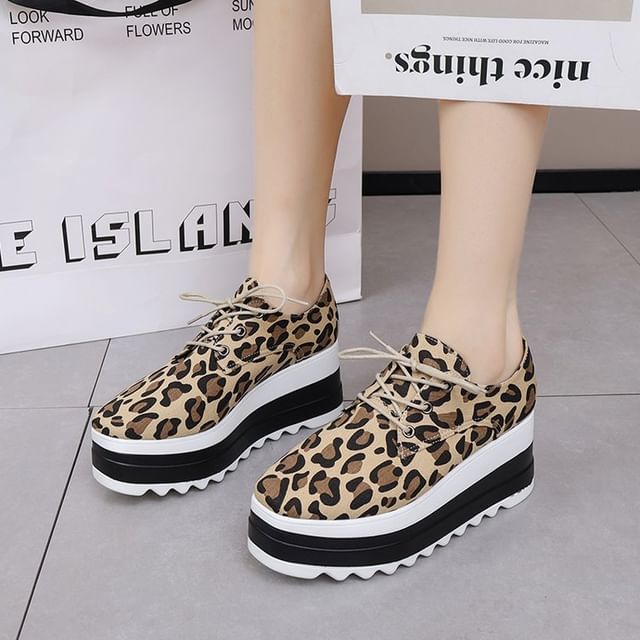 Platform Shoes Lace-Up Leopard Print