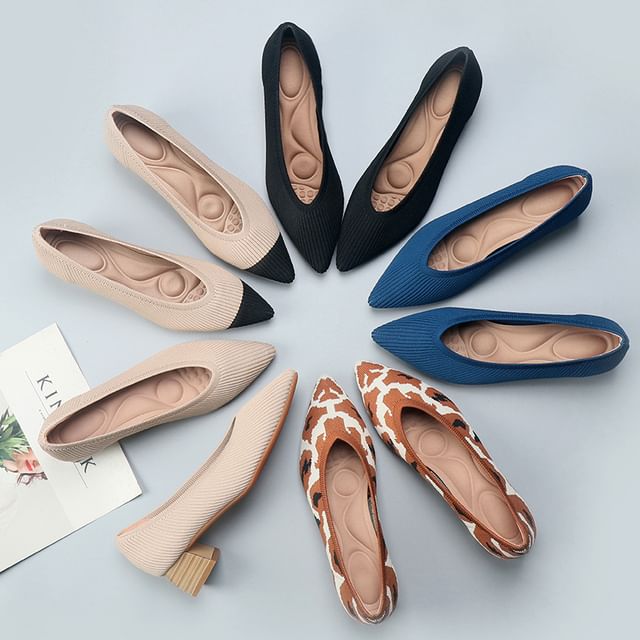 Low-Heel Pumps Pointed