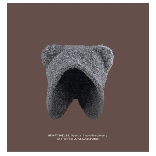 Ear Bonnet Bear Fleece Hat